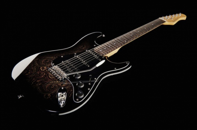 Harley Benton St-70 Paisley Black