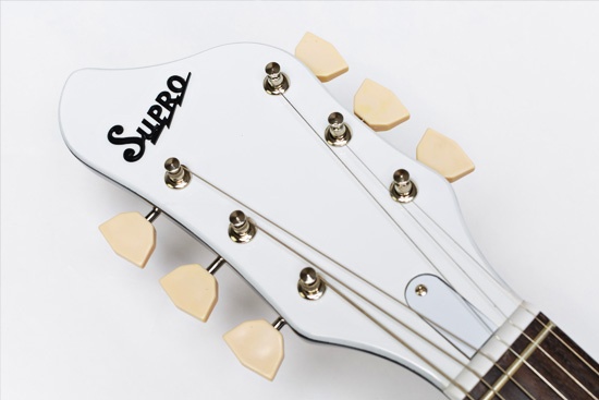 Supro Guitarras