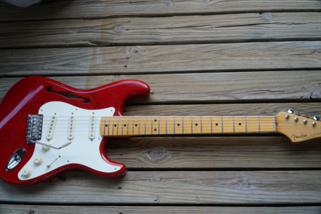 EJ Thinline Strat Signature