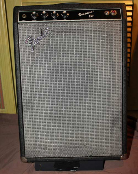 Fender Bassman 20
