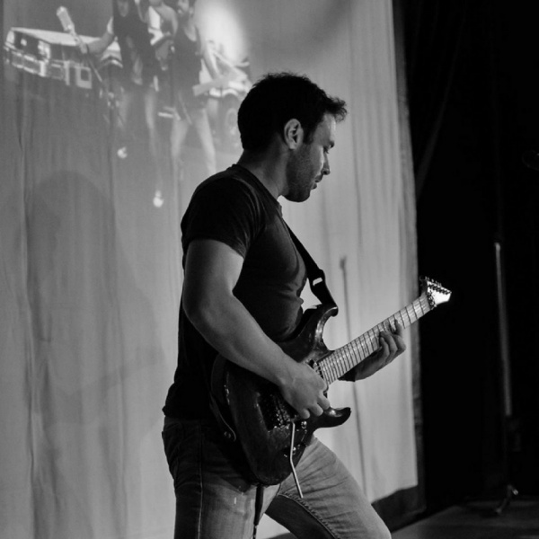 Iván Yáñez