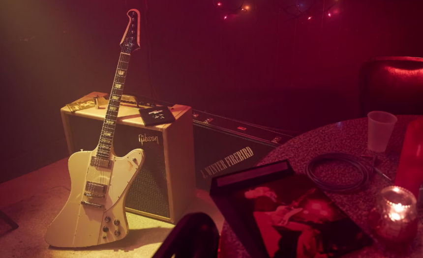 Gibson Johnny Winter 1964 Firebird V promo