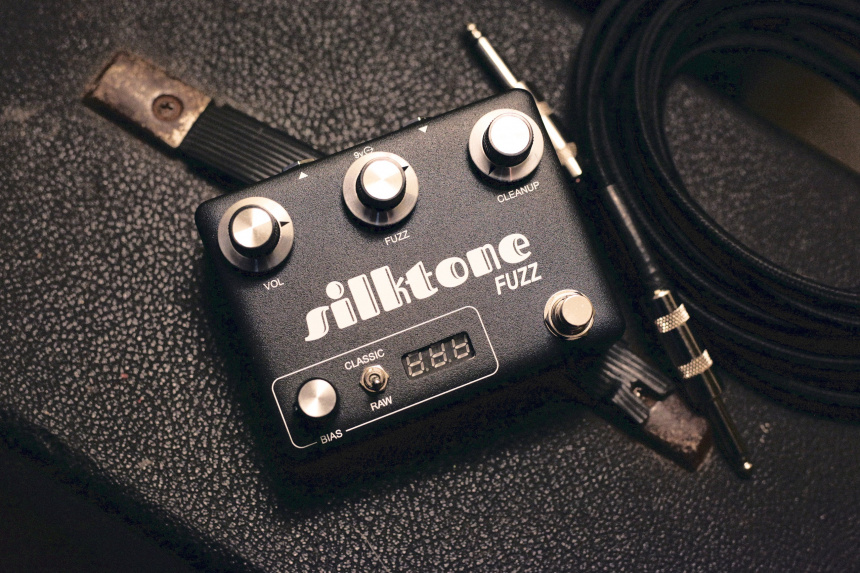Silktone Fuzz en ampli