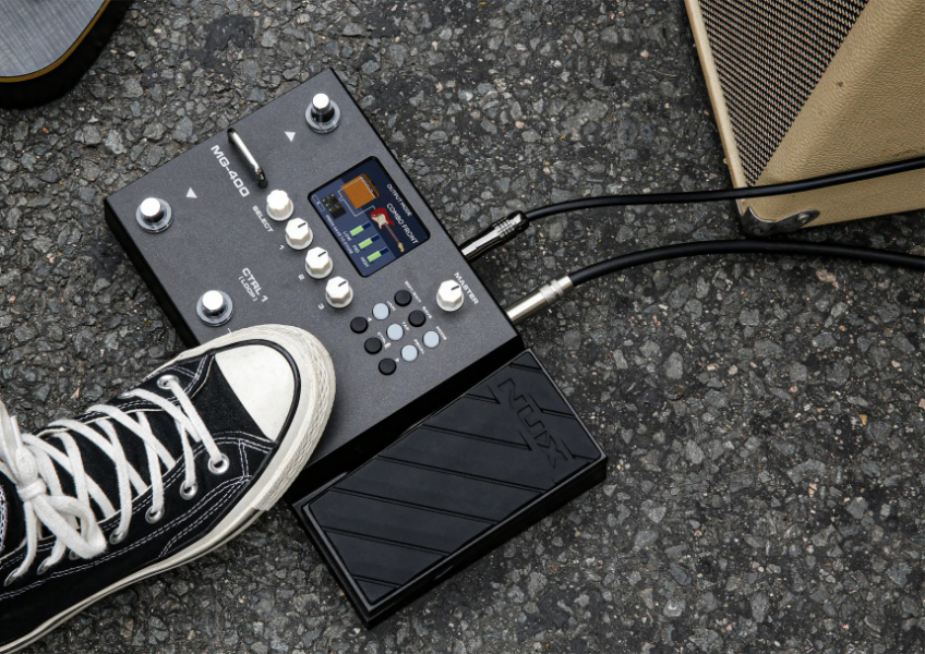 Nux MG-400 en el suelo