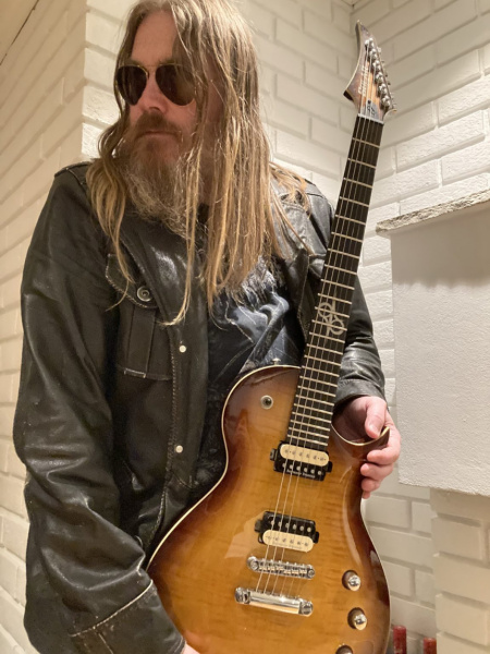 Nocturno Culto con Solar Solar GC1.6NC