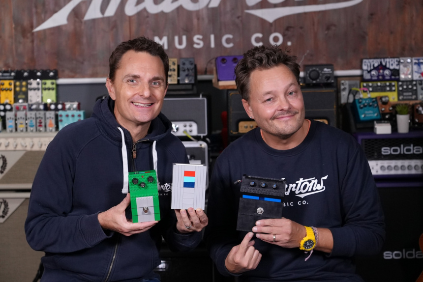 Rifa de pedales hechos on Lego