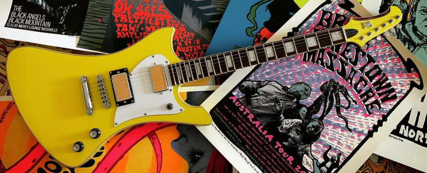 PureSalem Guitars La Bruja en Graffiti Yellow