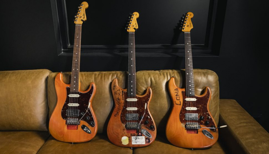 Fender Michael Landau Coma en el centro junto a las nuevas replicas