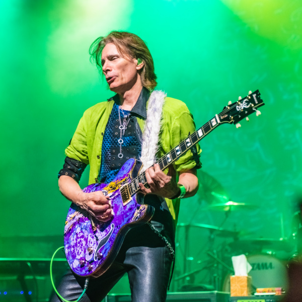 Steve Vai