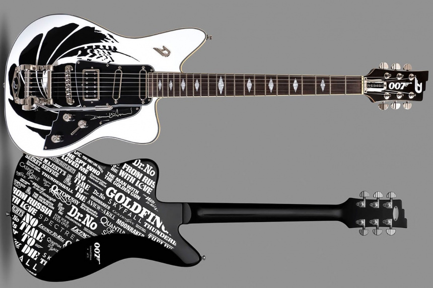 Frontal y trasera de la Alliance Series James Bond