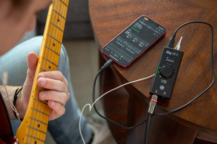 IK Multimedia iRig HD X con iPhone