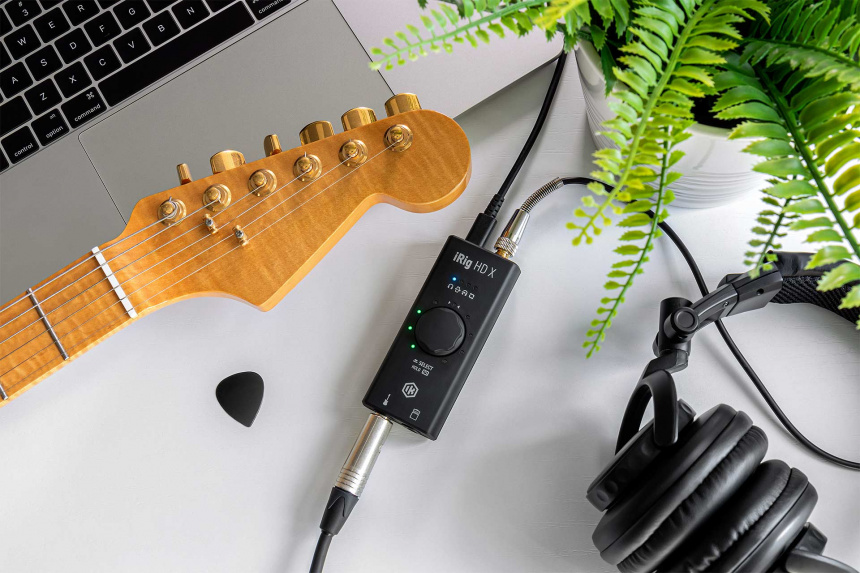 IK Multimedia iRig HD X con Strat
