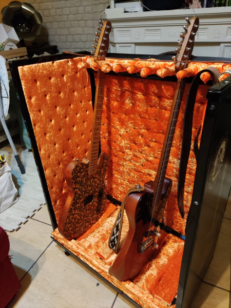 Mueble DIY de Carlos Castellano (That twangy thing)