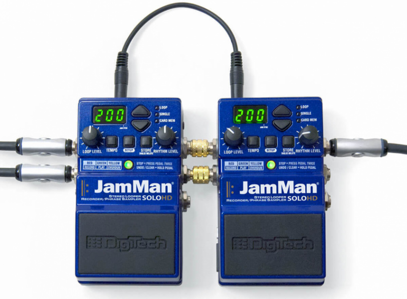 Dos Digitech JamMan Solo HD sincronizados