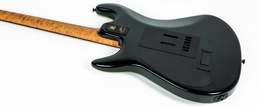 Trasera de la Ernie Ball Music Man Jason Richardso