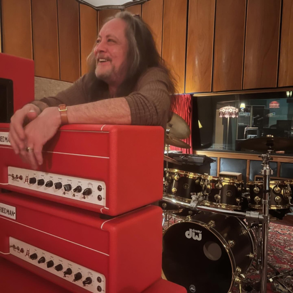 Jake E Lee con sus amplis Friedman