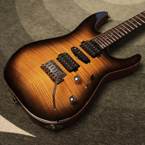 Cuerpo de la Charvel MJ Series DK24 HSH 2PT W