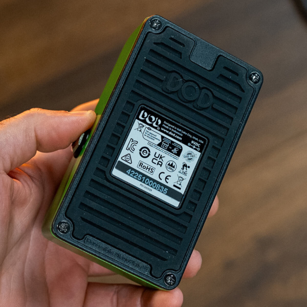 Tapa con goma del Digitech DOD Badder Monkey