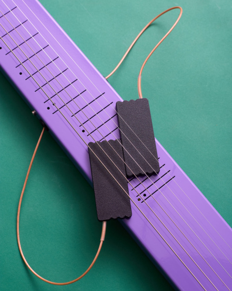 Verso Instruments LOG con dos pastillas