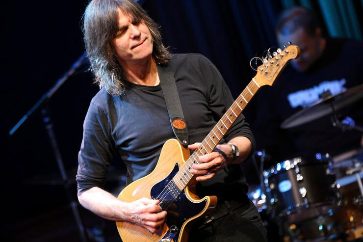 Yamaha Mike Stern signature