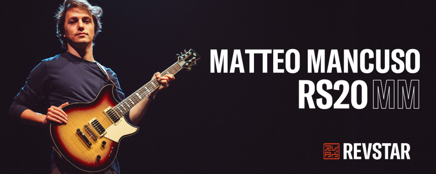 Matteo Mancuso tocando una guitarra Yamaha Revstar RS20MM en un escenario con fondo oscuro