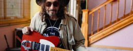 Fender Stories Collection Mike Campbell "Red Dog" Telecaster, réplica de la guitarra usada con Tom Petty