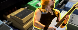 El equipo de Adrian Smith de Iron Maiden en el "Future Past Tour"