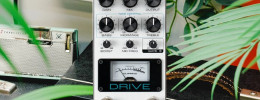 El Empress Drive con VU Meter ajusta la EQ antes de la saturación y además cuenta con boost y puerta de ruido