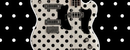 Ya tardaban: Eastwood Microtonal Doubleneck 4/6, la guitarra planeada junto a Angine de Poitrine