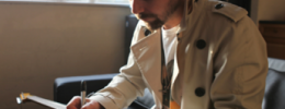 Gana una Squier Simon Neil Stratocaster Signature
