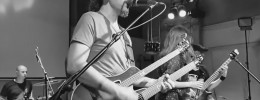 Yossi Sassi realiza una exótica versión del tema "Bleak" de Opeth