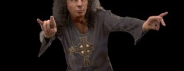 Dio es recreado en forma de holograma durante el show de Dio Disciples