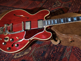 Gibson Custom Shop Noel Gallagher 1960 ES-355, el modelo de Oasis envejecido en el Murphy Lab