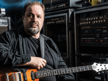 Steve Rothery de Marillion: "nada supera la química de estar en una habitación con otros músicos"