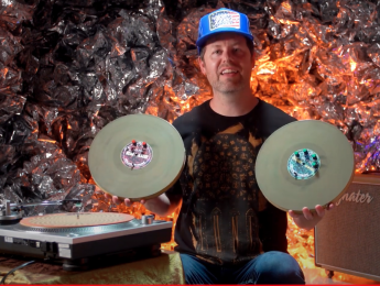 El nuevo LP de Brother O Brother es el primer vinilo con pedales de overdrive y delay insertados