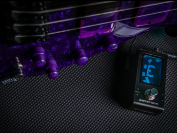 Peterson StroboStomp Mini, la versión reducida del popular afinador estroboscópico