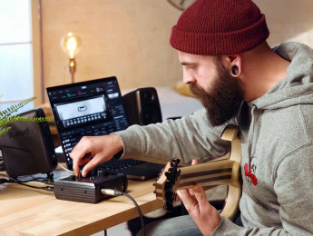 IK Multimedia AXE I/O One, el modelo más compacto de su serie de interfaces especializadas en guitarra