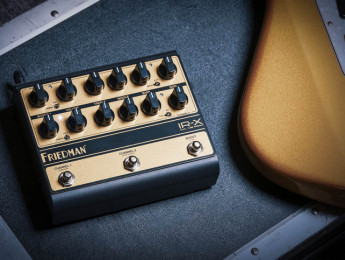 El Friedman IR-X Preamp es un previo a válvulas de dos canales con IRs, MIDI y salida balanceada