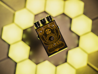 Review de Beetronics Nectar: un pedal para iniciarse en el fuzz que también es overdrive