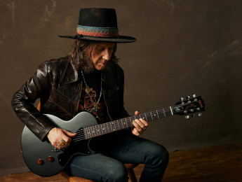 Gibson Charlie Starr Les Paul Junior, inspirada en la original de 1956 del líder de Blackberry Smoke