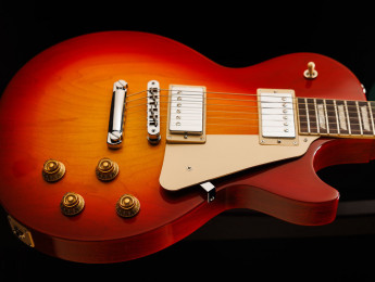 Gibson actualiza el modelo Les Paul Studio con un cuerpo más ligero y humbuckers con opción coil-tapping