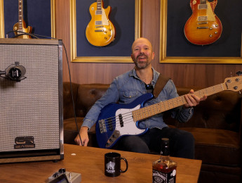 GR Bass NF 210V Combo 800, ampli de bajo ecológico, hecho con fibras naturales