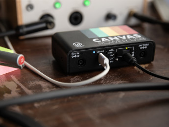 Walrus Audio Canvas Power USB: alimenta tu fuente de pedales con un cargador de móvil o un power bank