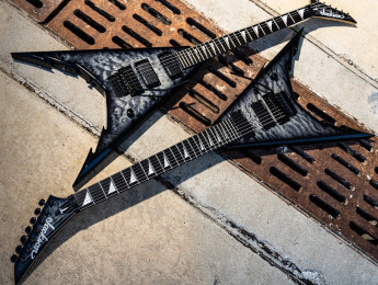 Jackson Pro Series Signature Corey Beaulieu King V 6 y 7, nuevos modelos para el guitarrista de Trivium