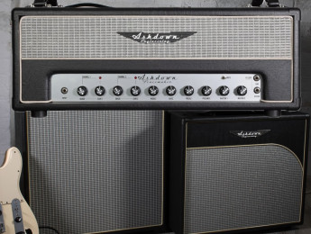 Ashdown retoma la producción en Reino Unido con el cabezal a válvulas UK-PM-80H y pantallas a juego