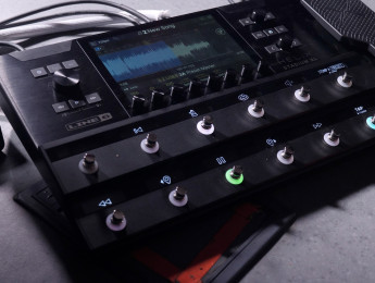 Review de Helix Stadium XL, la revolución de los conciertos automatizados con backing tracks
