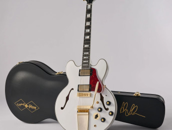 La mítica Gibson “Whitey” de Rush ya tiene versión Epiphone: así es la Alex Lifeson 1976 ES-355 Reissue