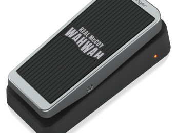 Behringer Real McCoy WahWah: un clon del primer pedal de wah, modernizado con True Bypass y led de on/off