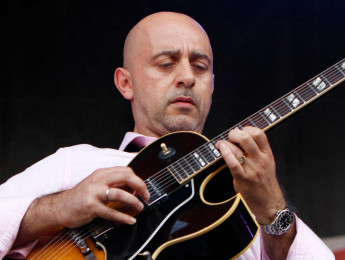 Las mejores guitarras de jazz para principiantes: 6 modelos de caja hueca y offset por menos de 1.000 €