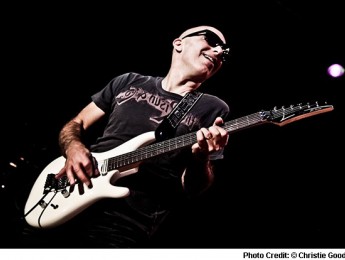 Nuevo disco y recopilación de Joe Satriani muy pronto